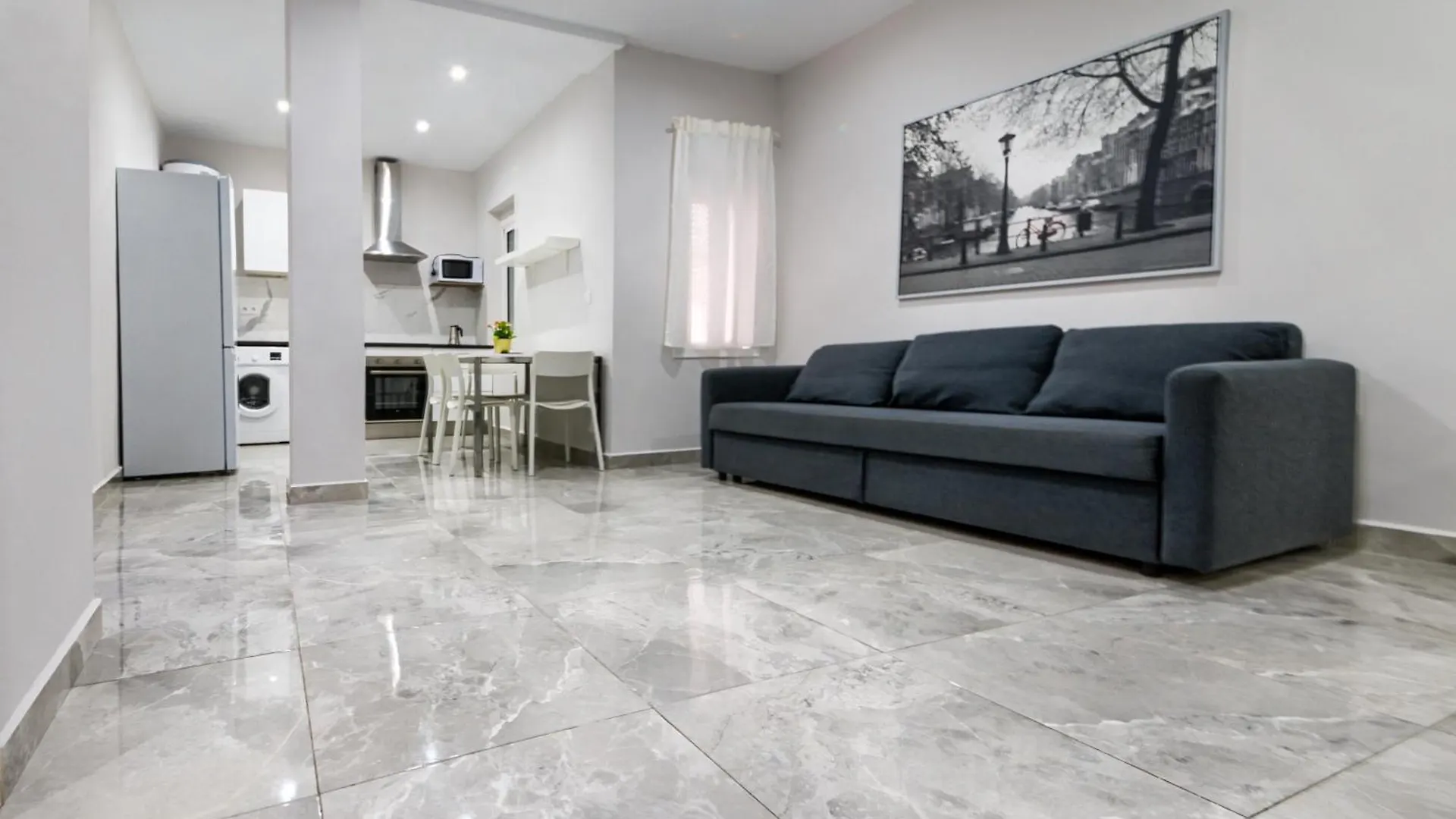 Apartamento Duque De Cadiz - Playa La Caleta location