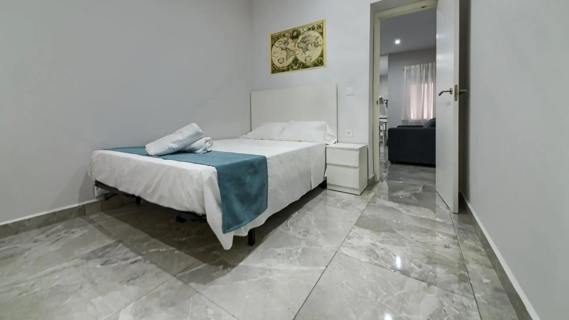 Apartamento Duque De Cadiz - Playa La Caleta 0*,  Spain