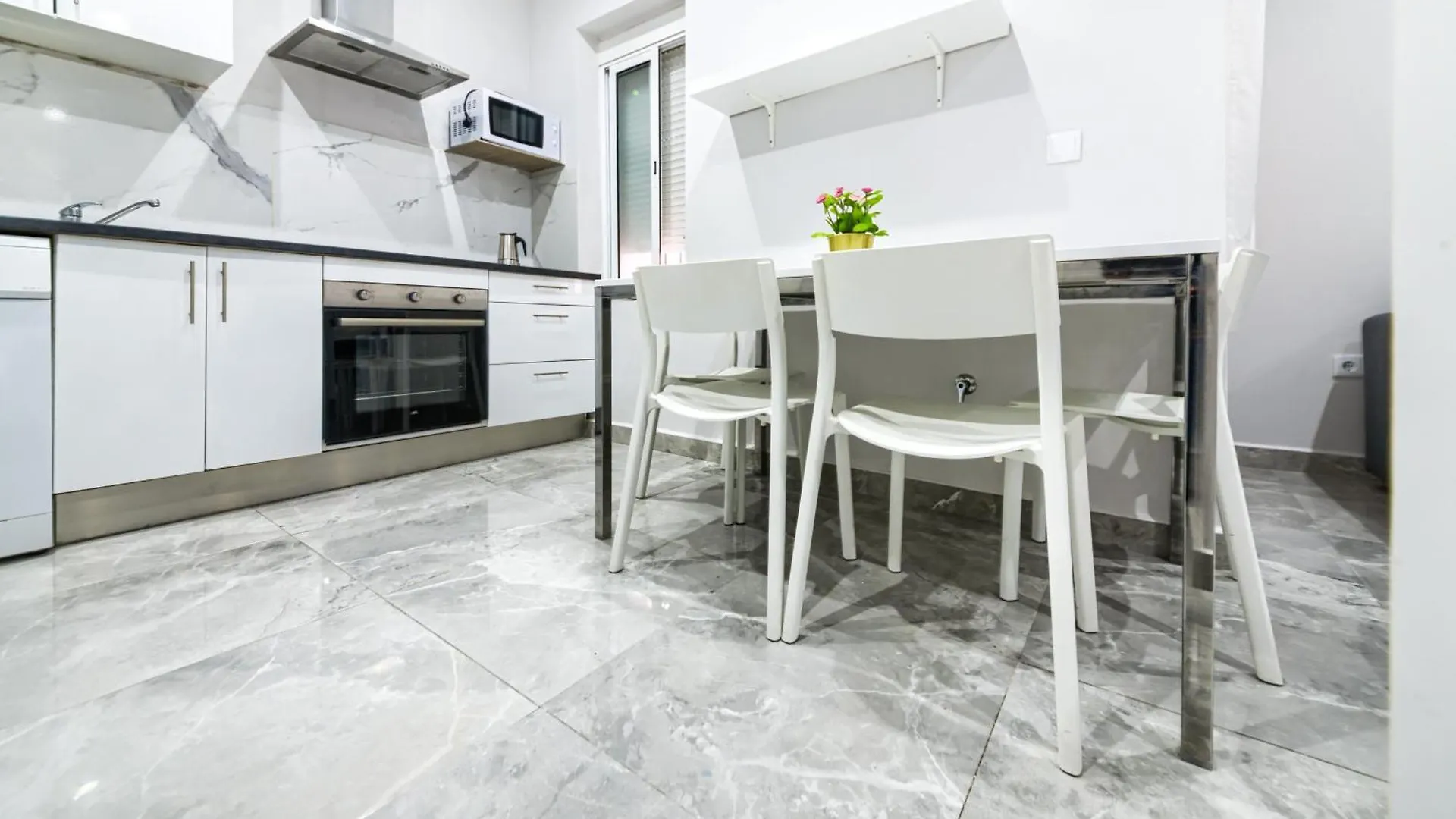 Apartamento Duque De Cadiz - Playa La Caleta Spain